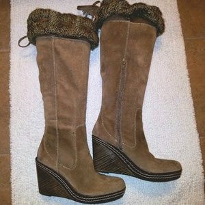 Dr. Scholl's Knee High Suede Platform Boots